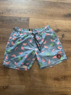 Body‎ glove swim trunks medium